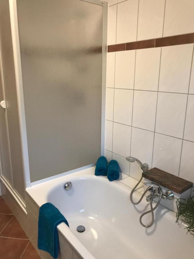 Zuhause Woanders - Kuhtrade Apartment วิลเดสเฮาเซน ภายนอก รูปภาพ
